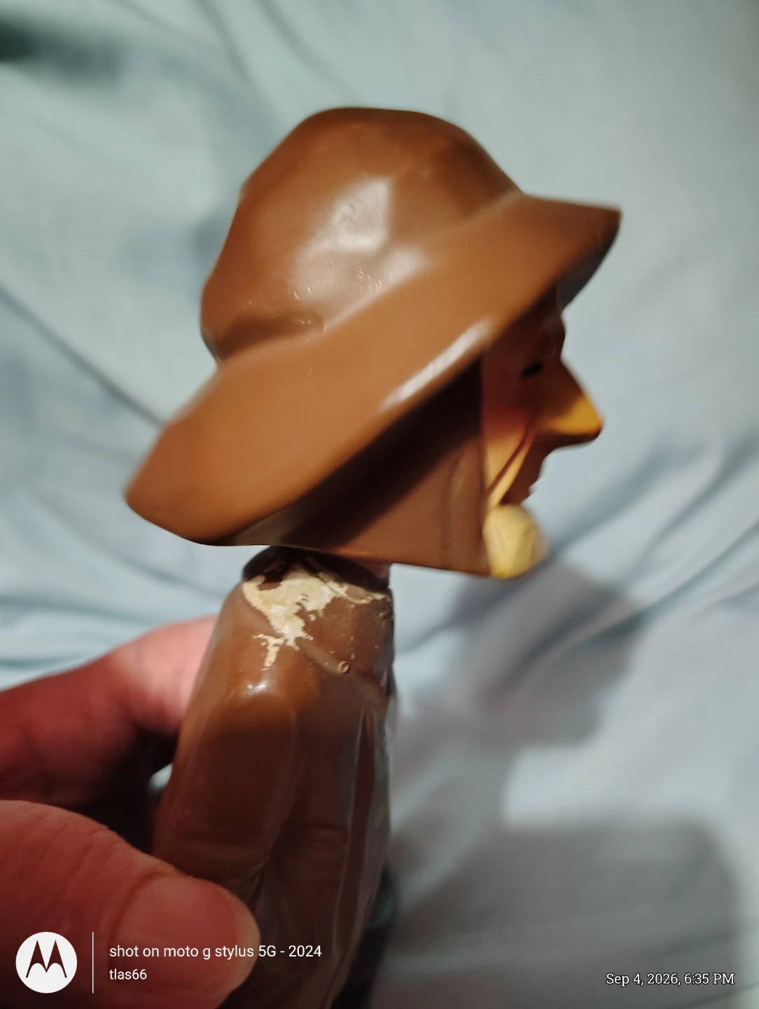 Vintage Fisherman Bobblehead Pipe Holder - photo 3