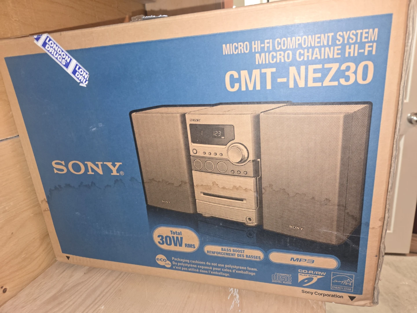 Sony CMT-NEZ30 Micro Hi-Fi Component System