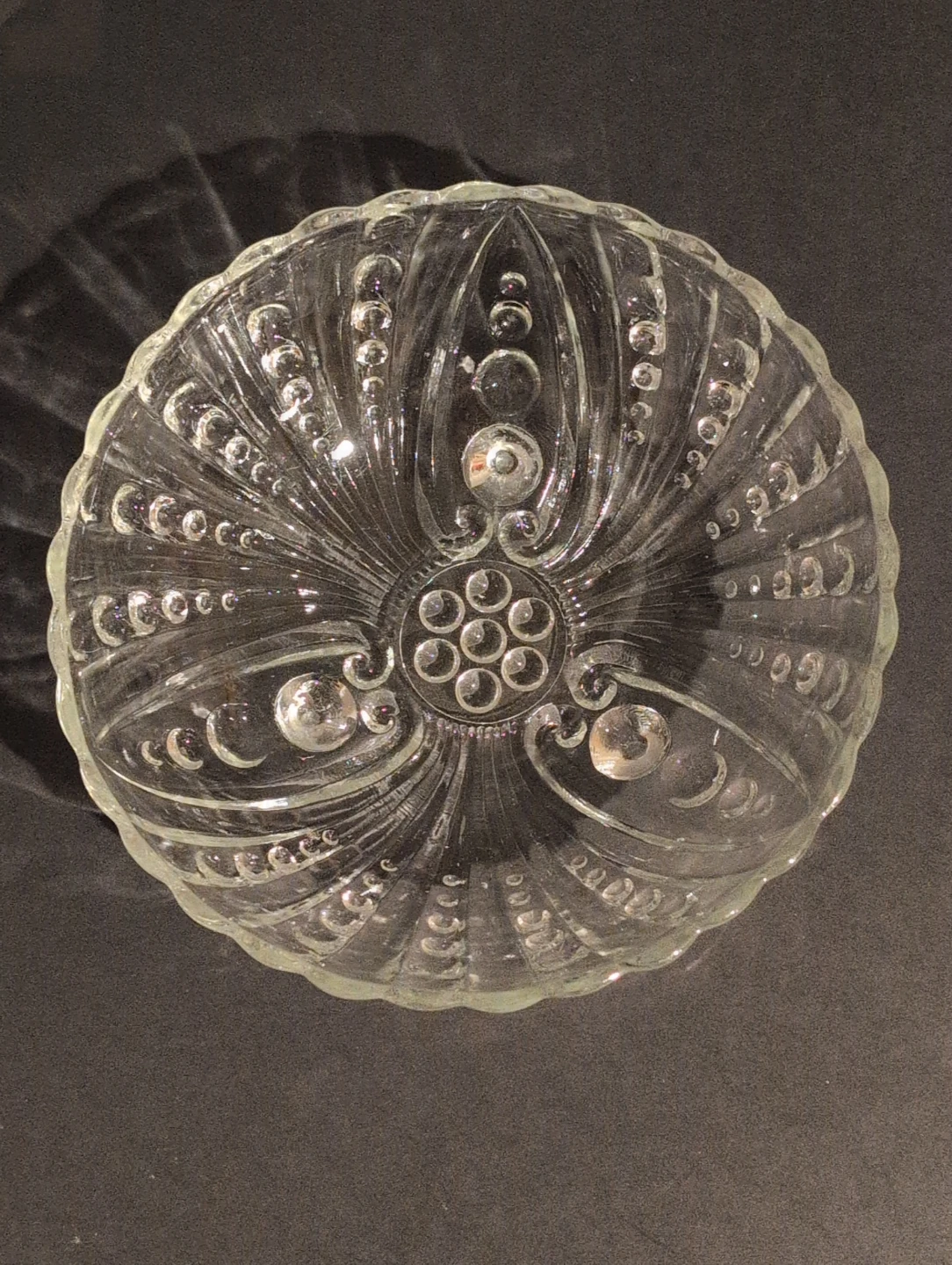 Set of 3 Vintage Anchor Hocking Glass Footed Bowls