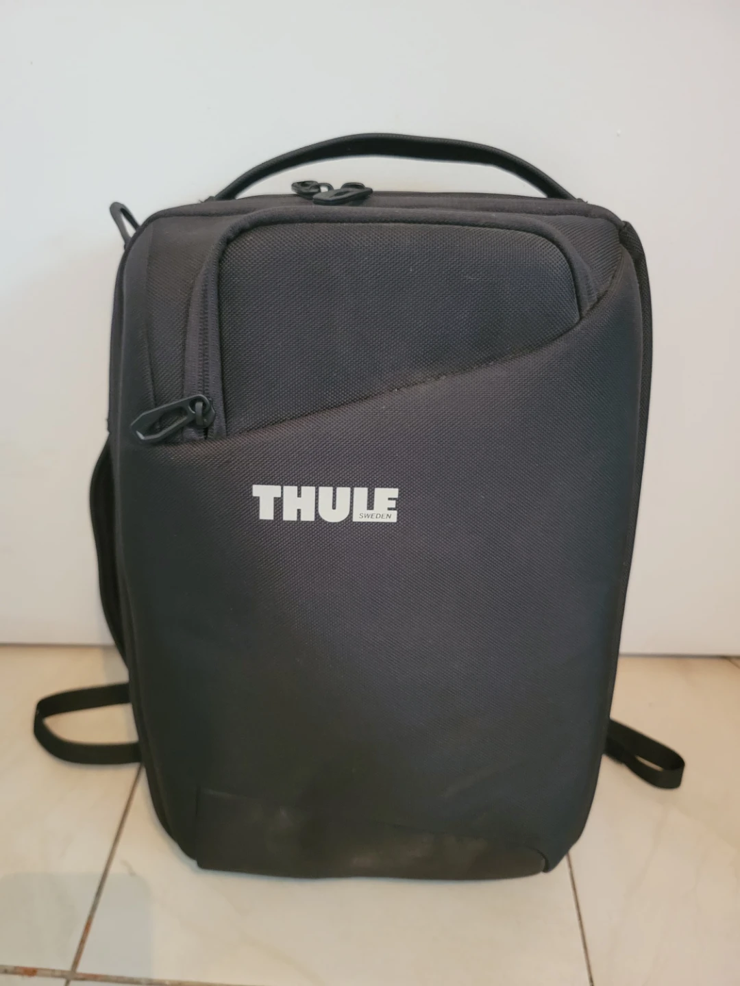 Thule Accent Convertible Backpack 17L Black