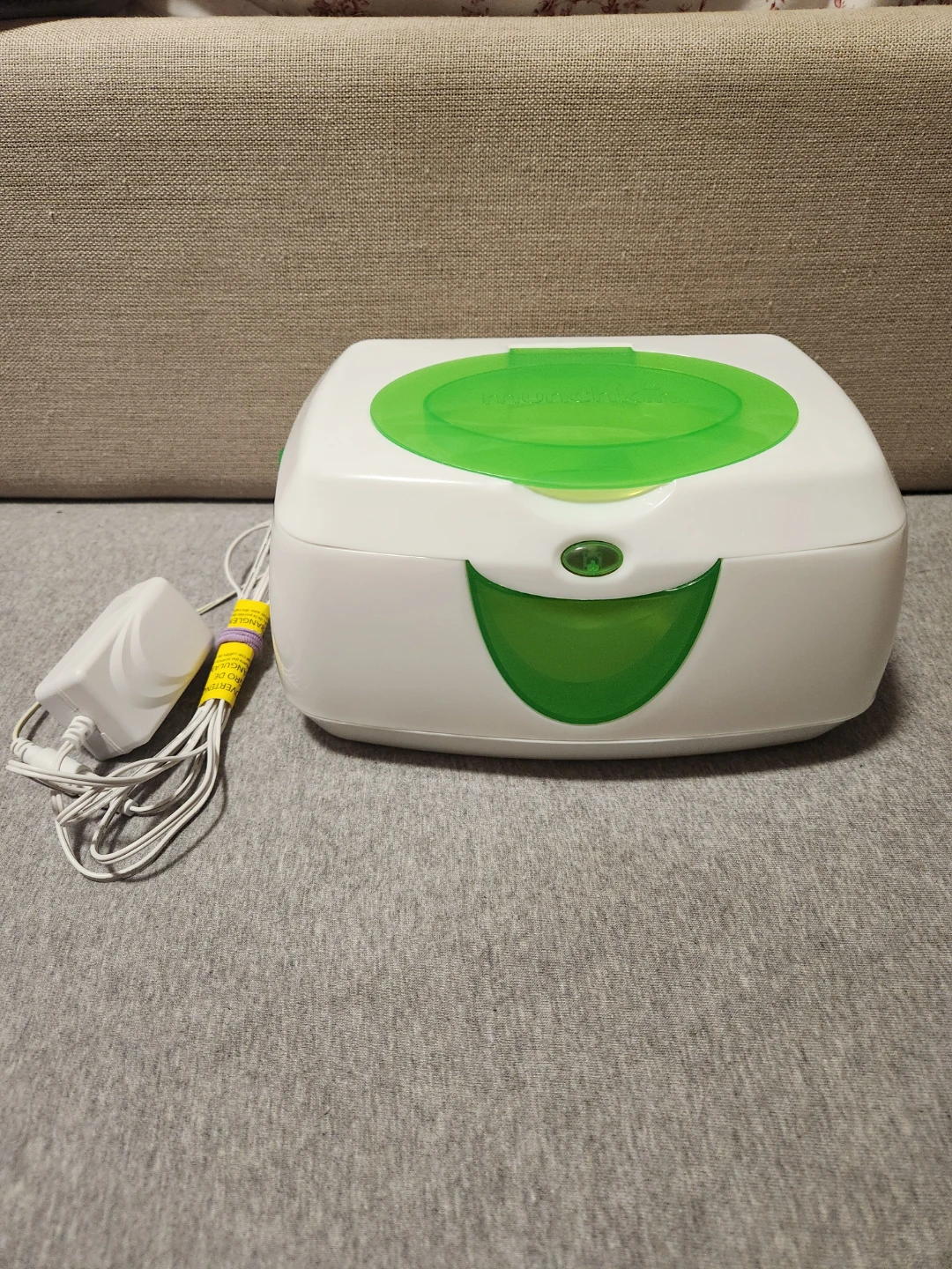 🏈 Munchkin Wipes Warmer