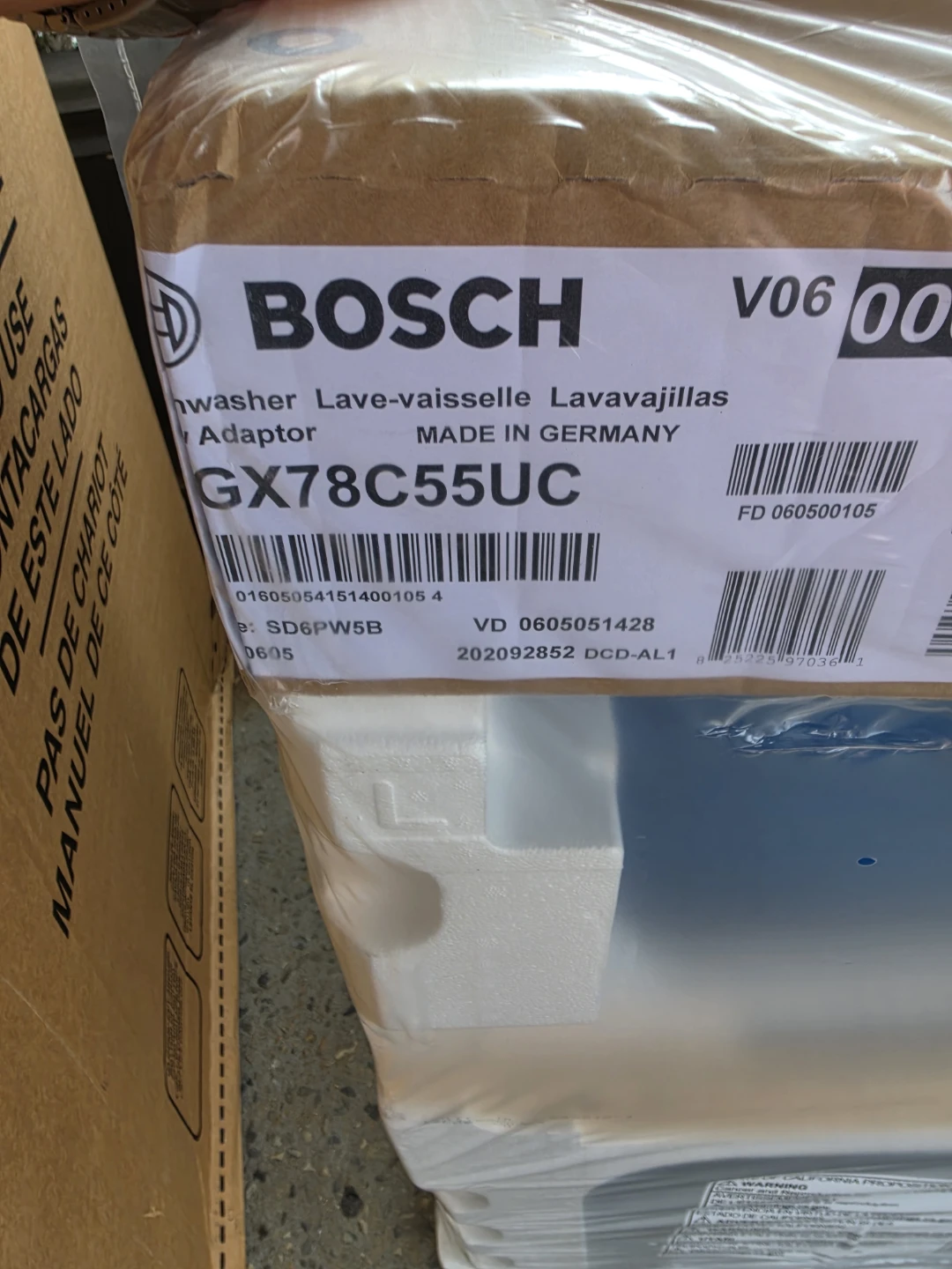 New Bosch 800 Series 24 in. Dishwasher ADA Height
