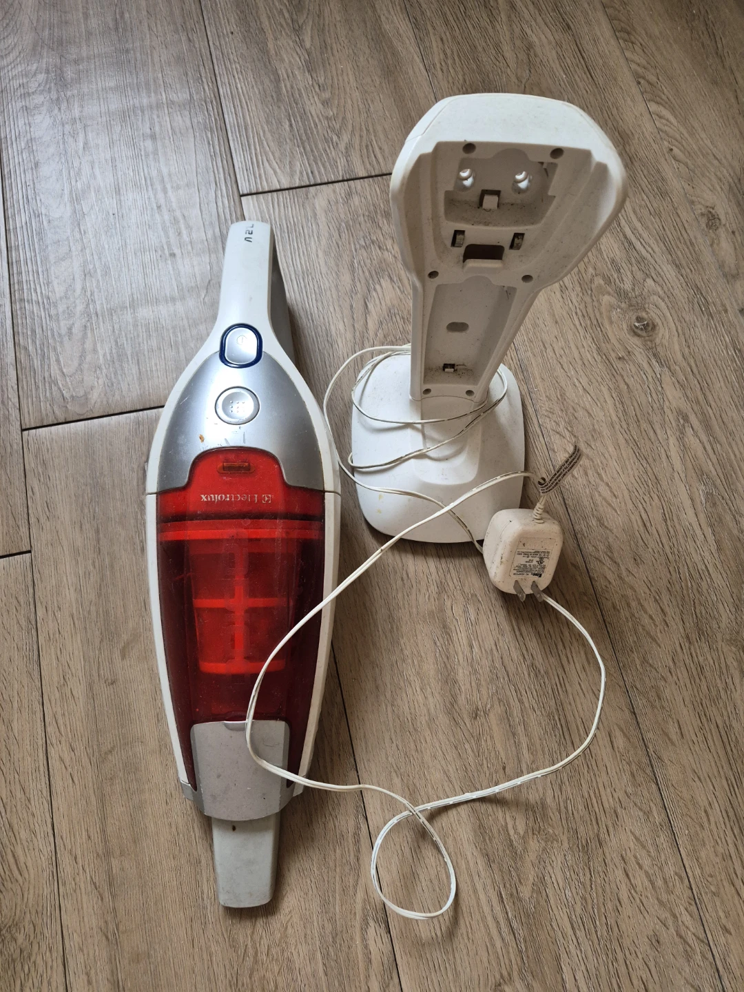 Electrolux 12V Handheld Vacuum