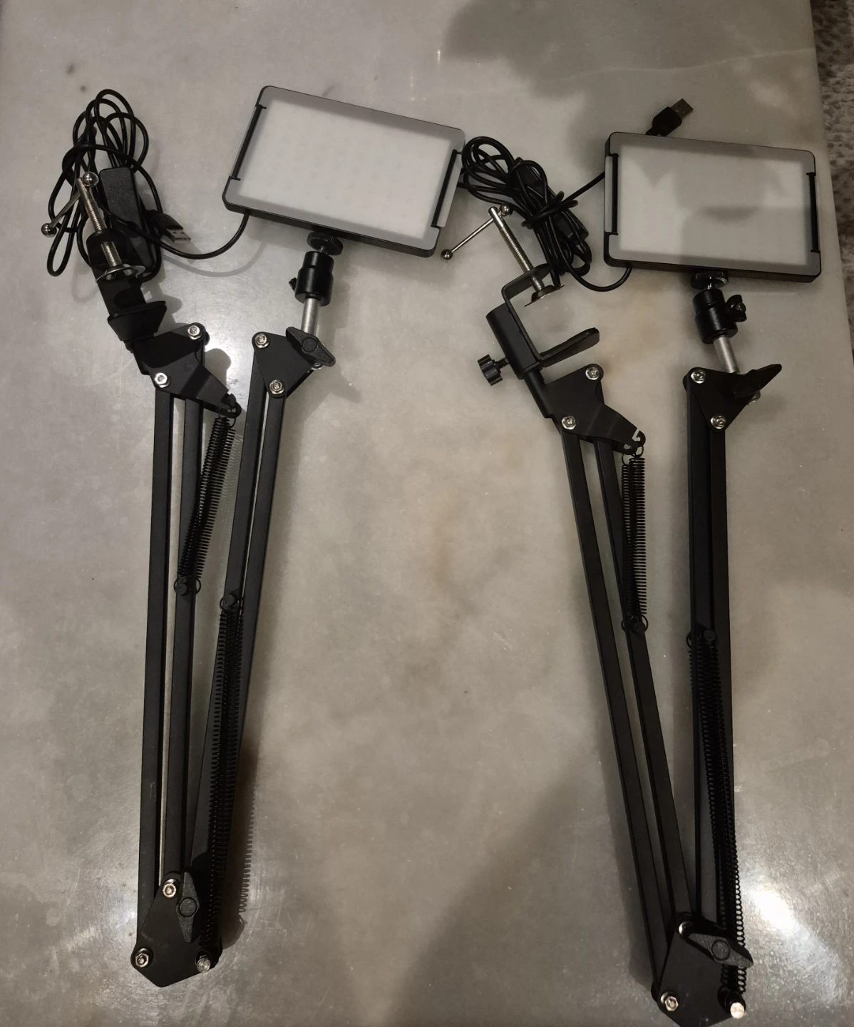 Set of 2 LED Photography Lights with Desk Mount Arms - photo 2