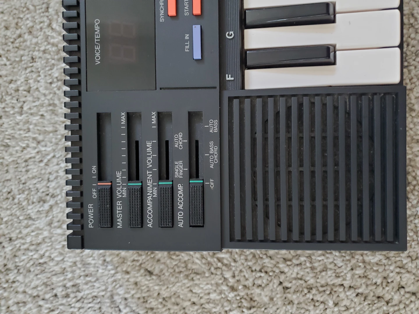 Yamaha PortaSound PSS-170 Keyboard - photo 2