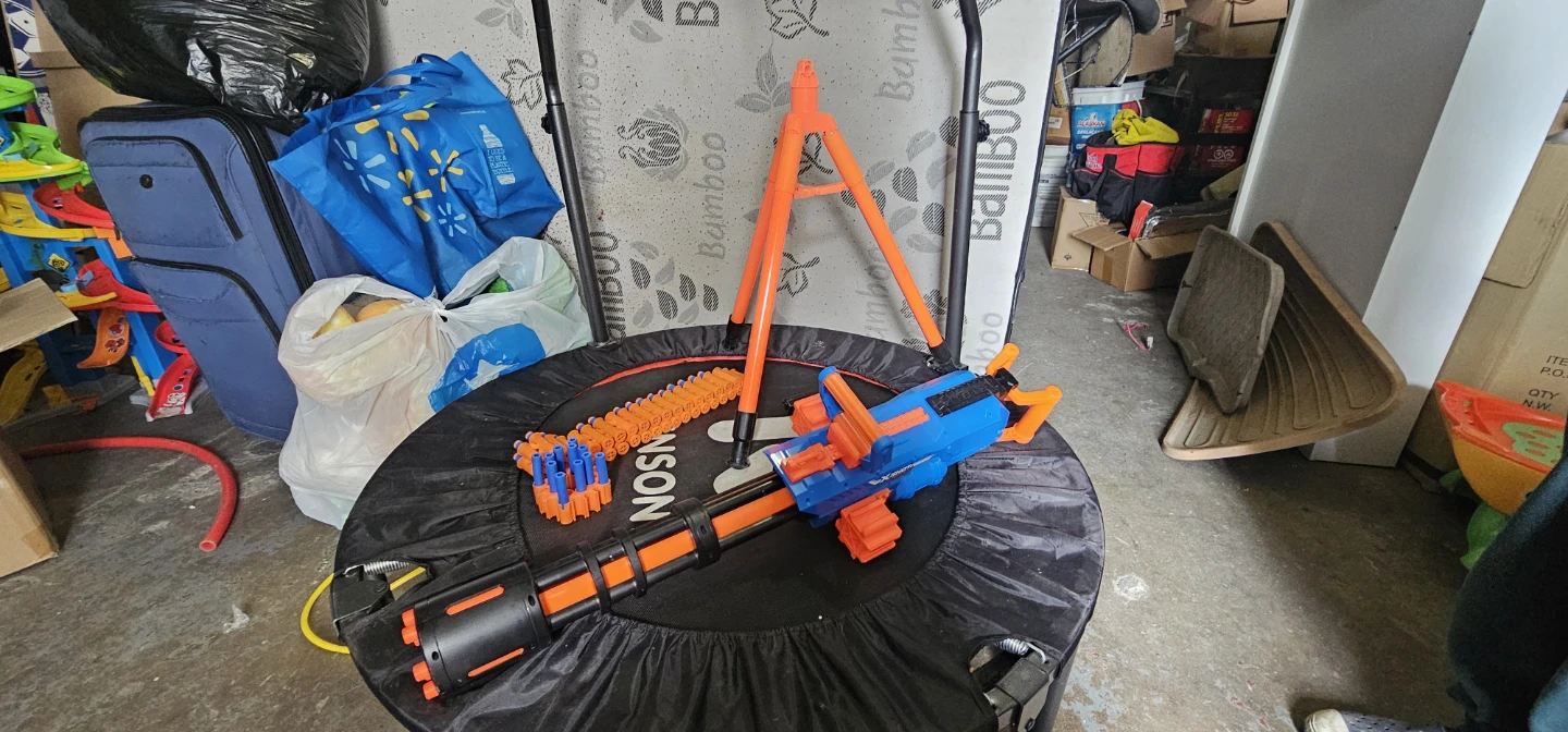 X-Shot Insanity Motorized Toy Blaster with Tripod - photo 3