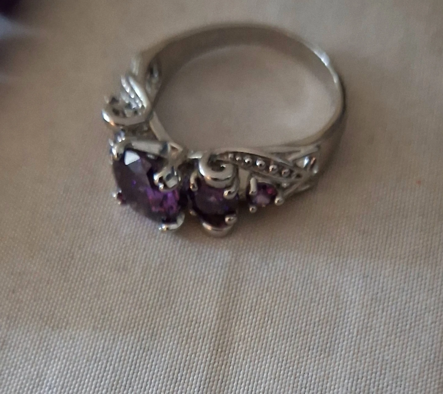Jewellery bundle: ring, beaded bracelet, and necklace - photo 3