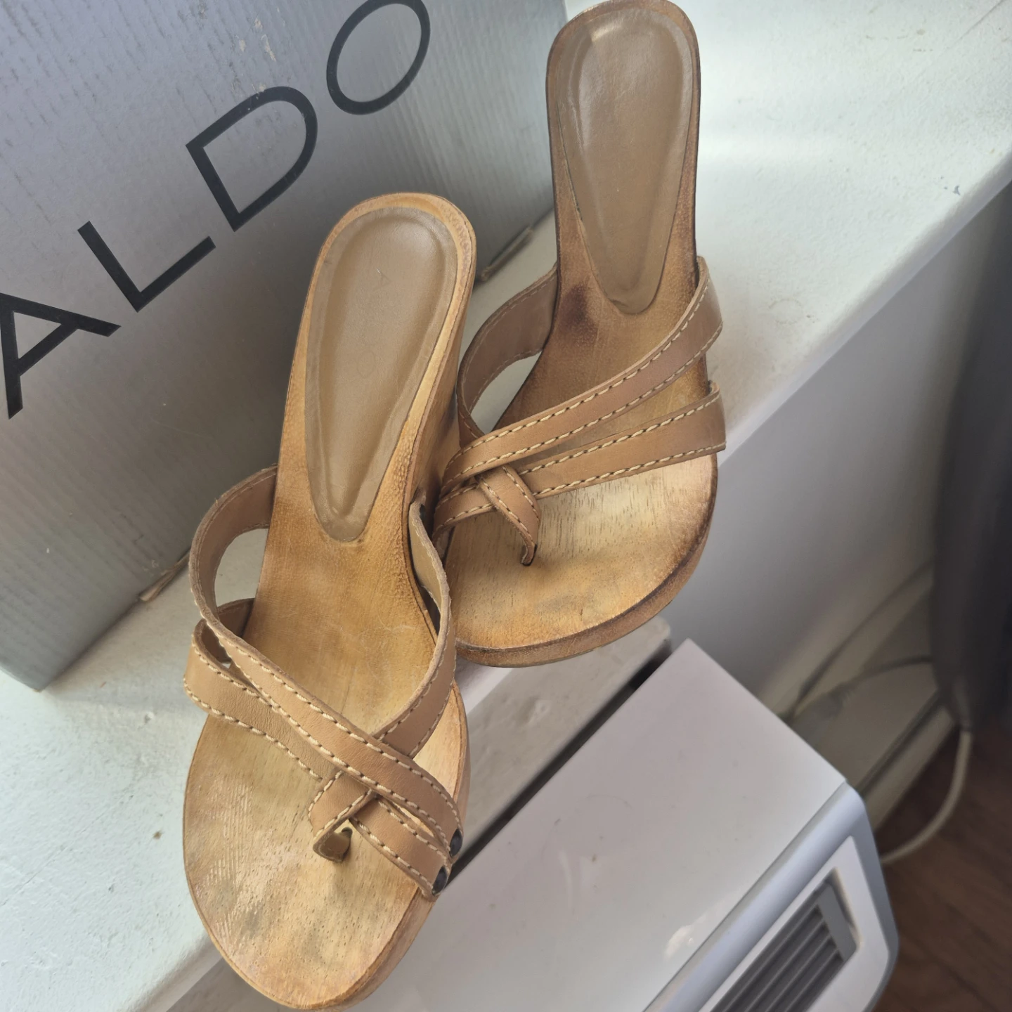 Aldo Wood Wedge Sandals Tan - photo 2