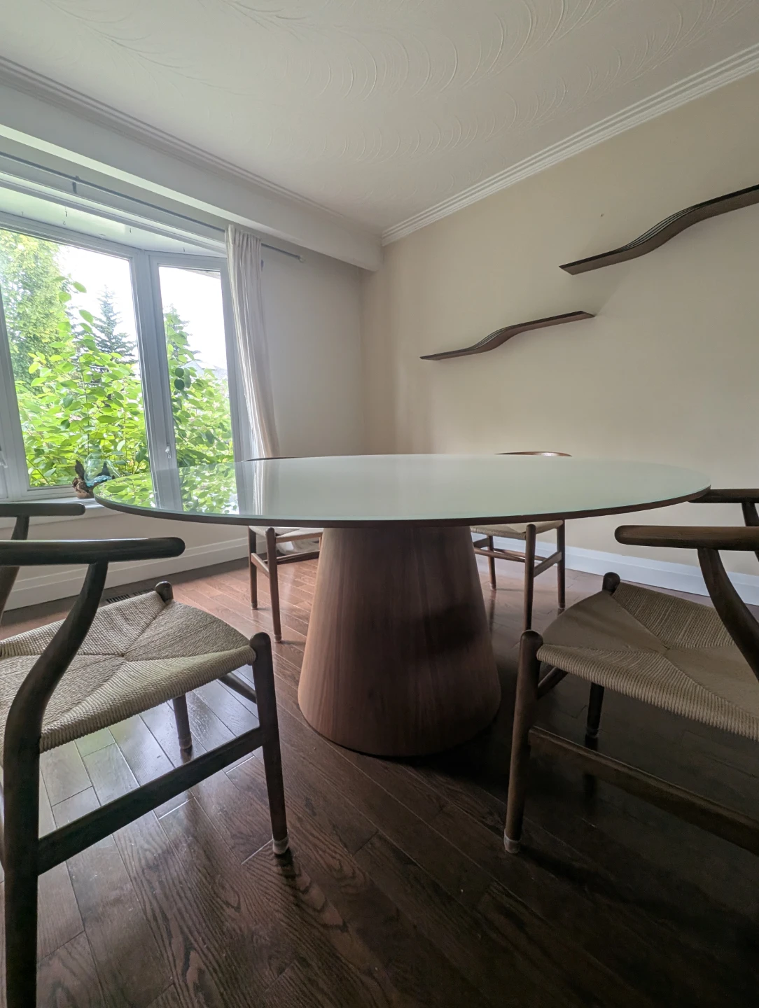 Rove Concepts Winston Table 63"