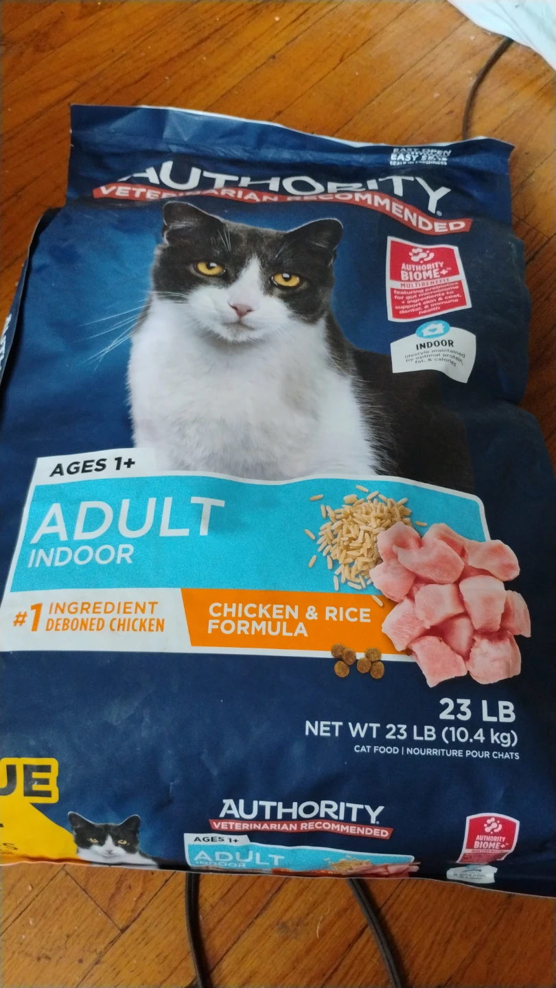 Authority Adult Indoor Chicken & Rice Cat Food 23lb