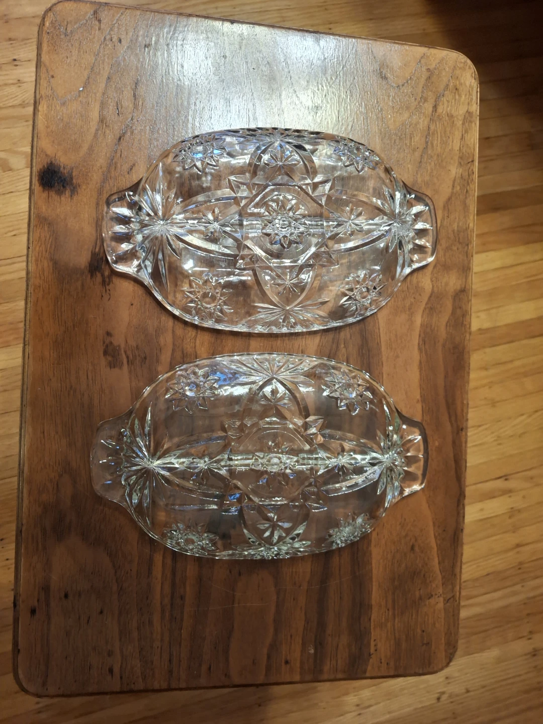 Set of two vintage glass serving dishes - photo 3