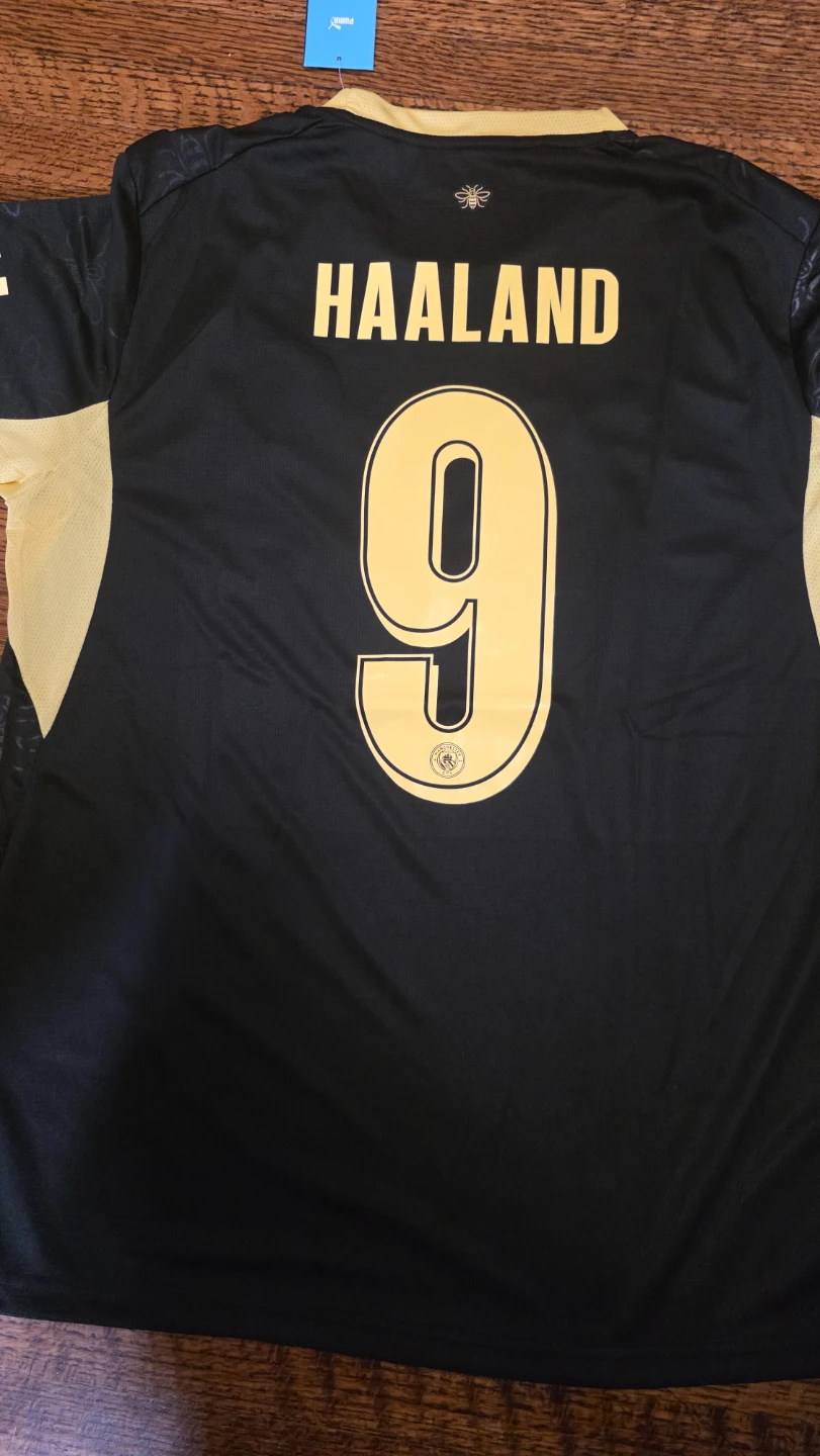 Haaland #9 Manchester City black away kit
