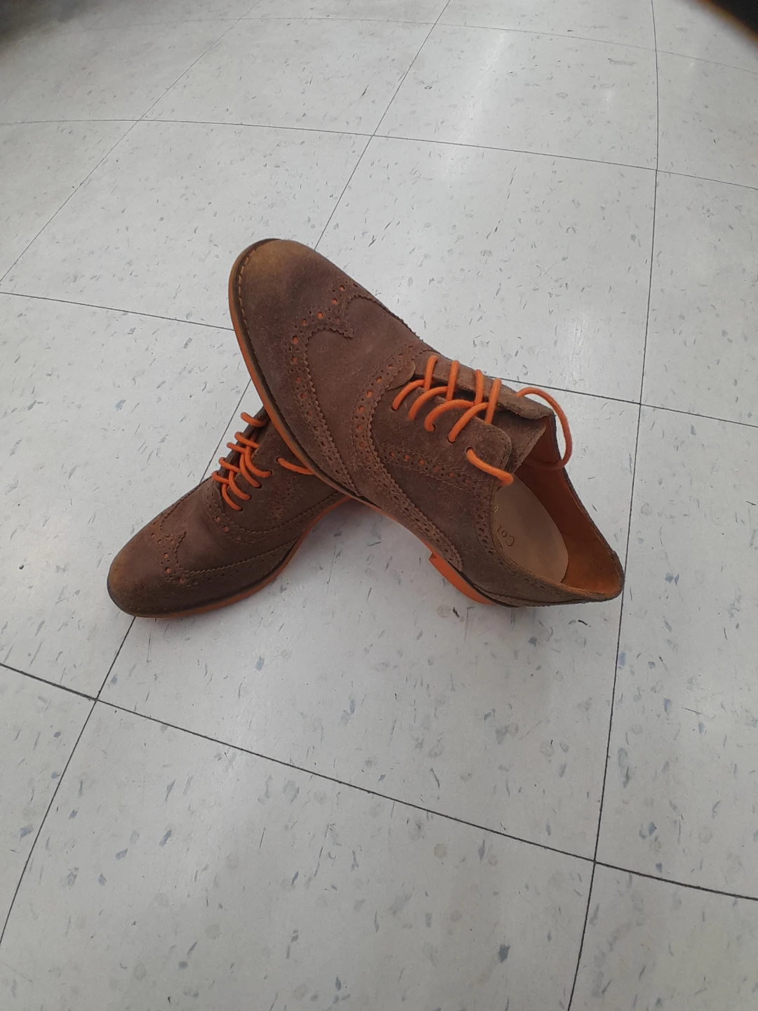 Cole Haan Suede Wingtip Shoes For Boys/Teens Size 5 - photo 2