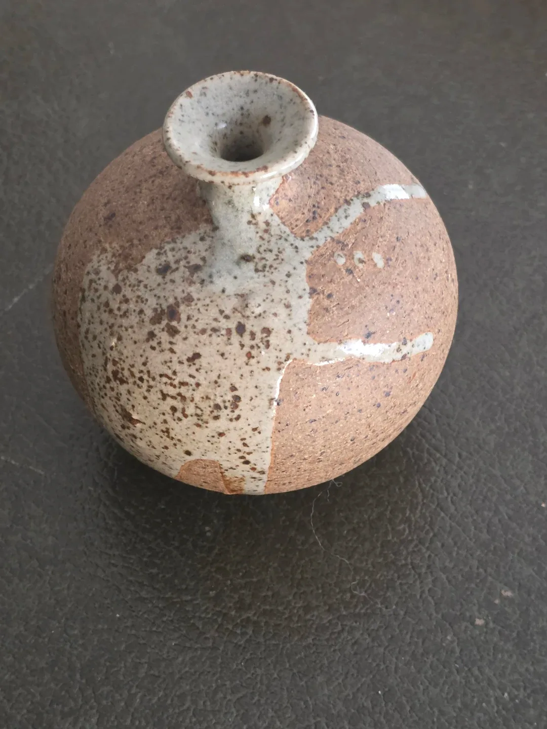 Small Speckled Ceramic Vase - photo 2