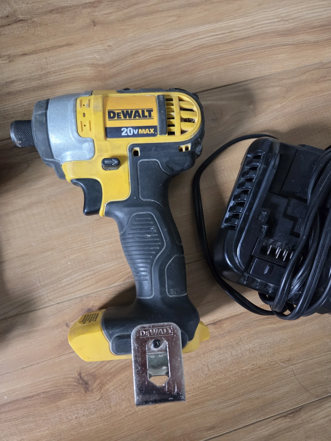 DeWalt 20V Max Drill, Impact Driver, and Charger Set