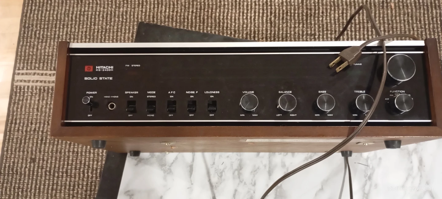 Hitachi KS-2400H Solid State Receiver - photo 2