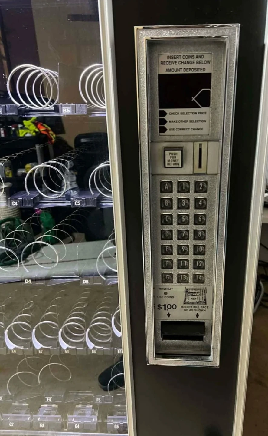 Commercial Vending Machine - photo 2