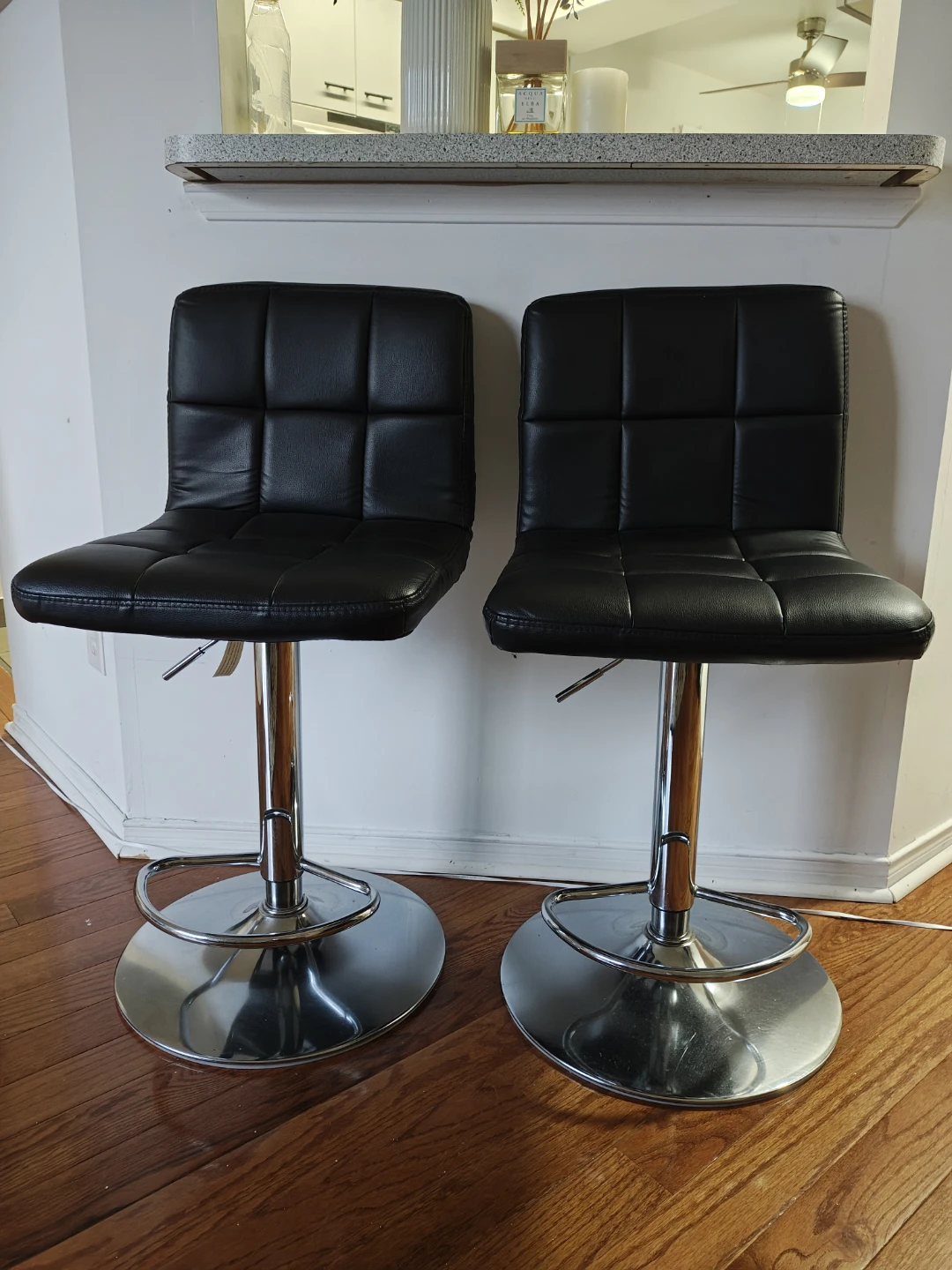 Set of 2 Black Faux Leather Bar Stools