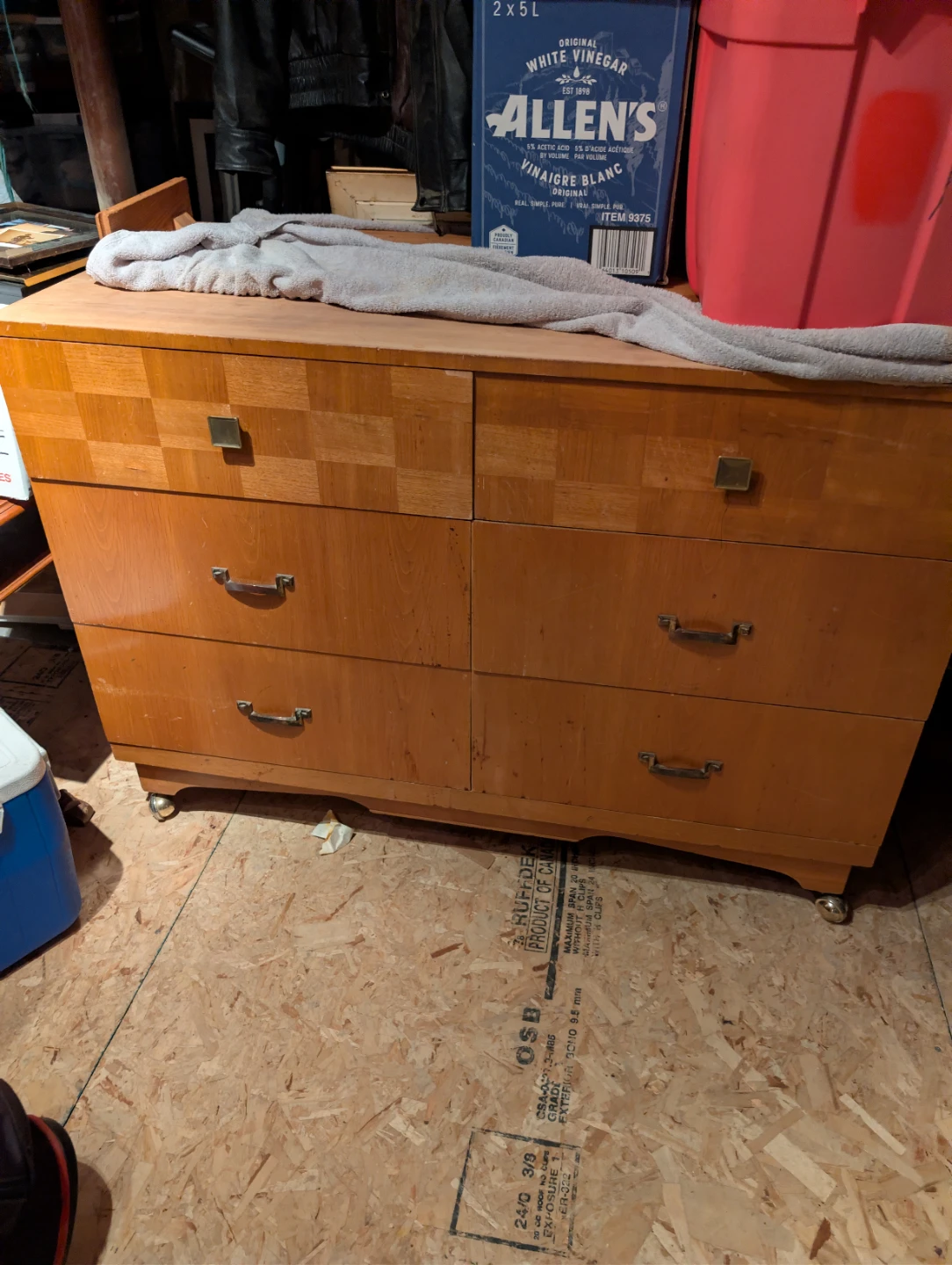 80+ year old dresser