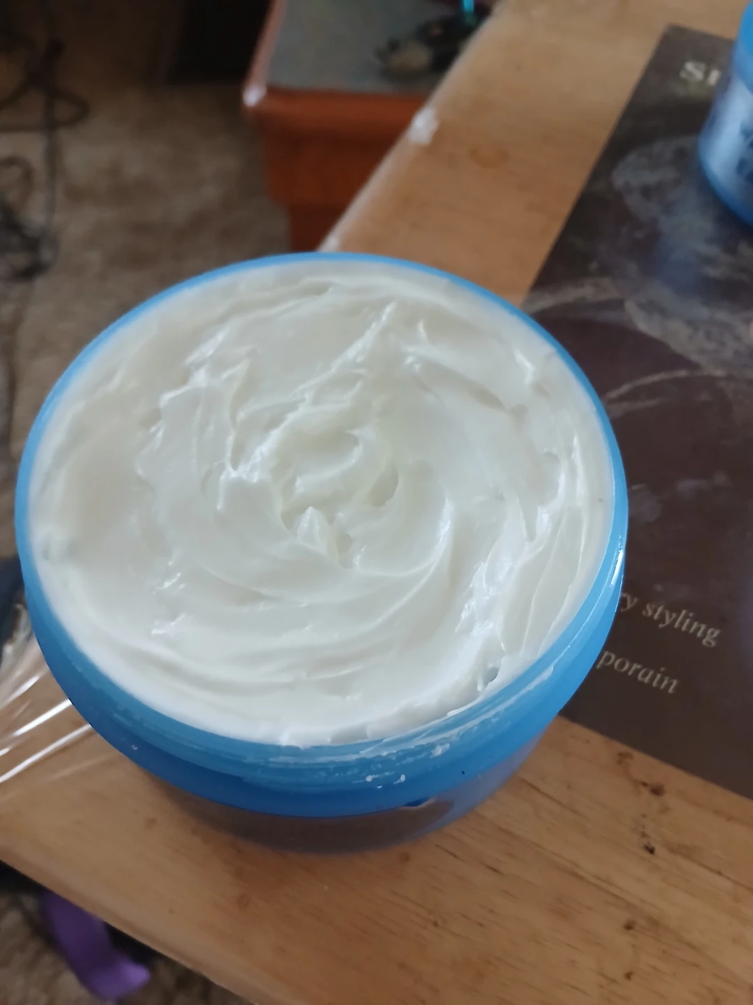Bath & Body Works Water Body Butter - photo 2
