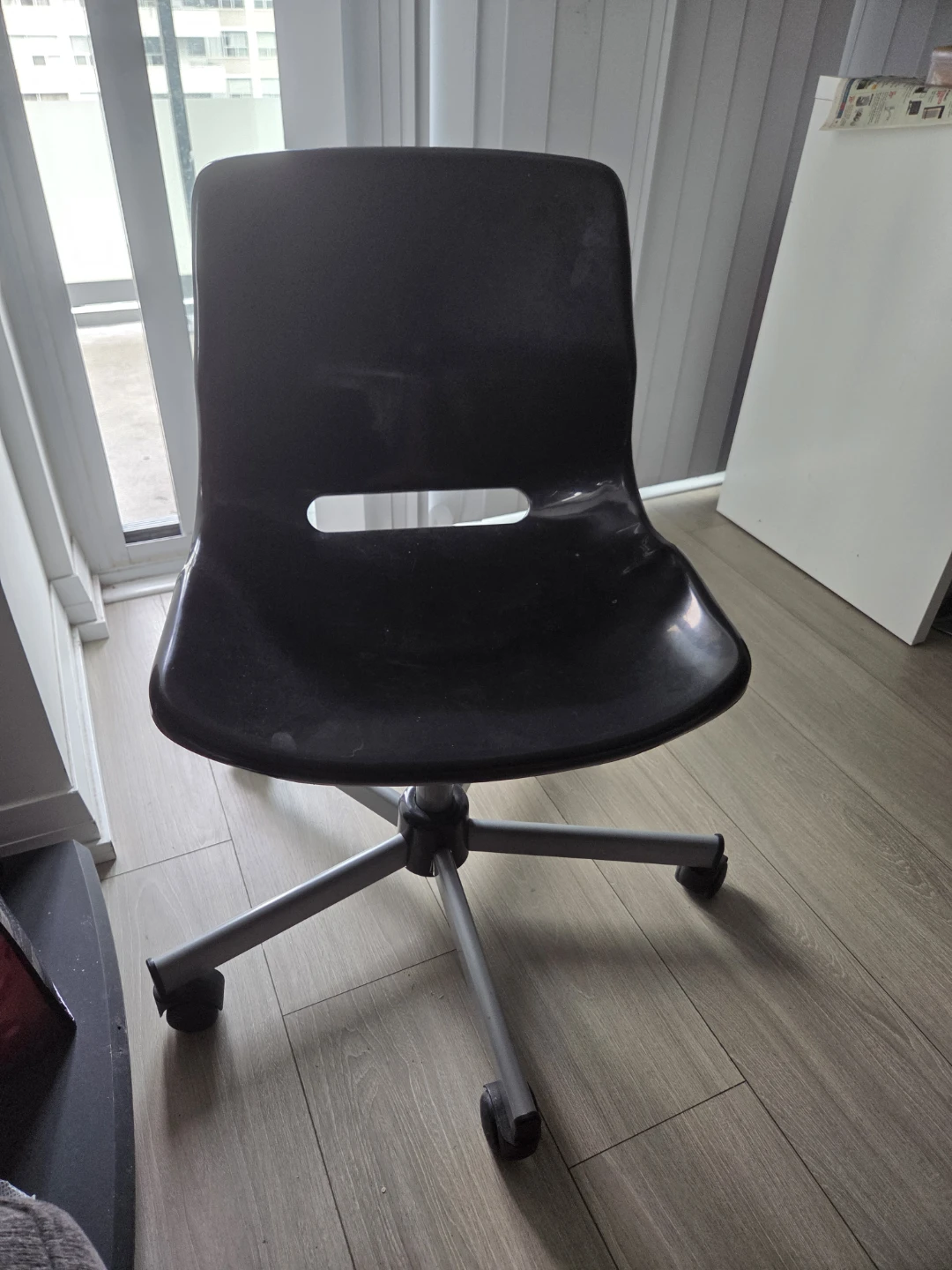 Black task chair with casters