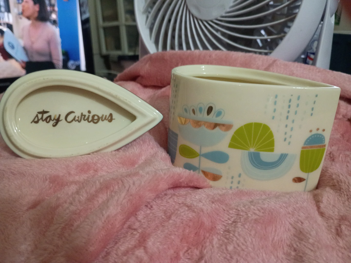 Stay Curious Ceramic Trinket Box