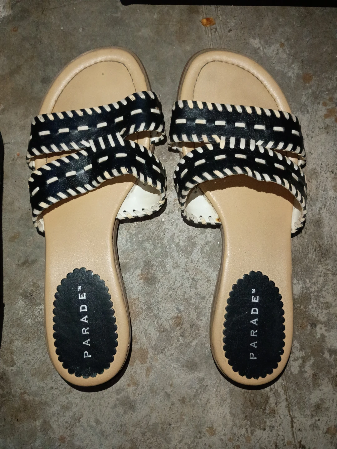 Parade Black and White Sandals 🏈