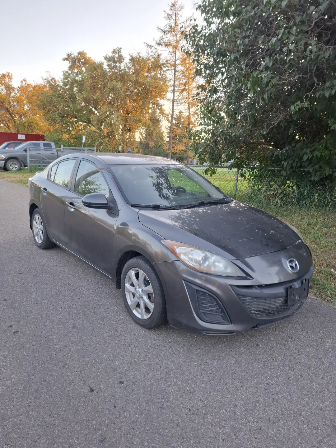 Grey Mazda 3 Sedan - photo 3
