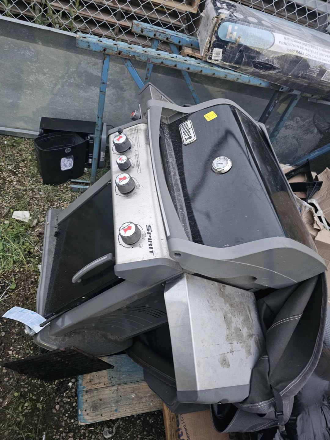 Weber Spirit Gas BBQ - photo 2