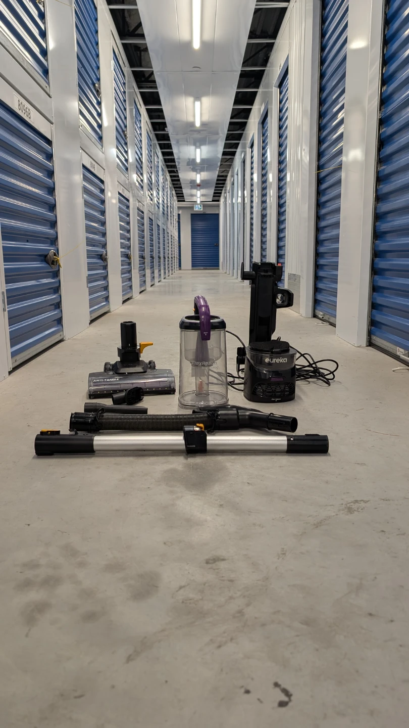 Eureka FlexReach Complete Vacuum - photo 2