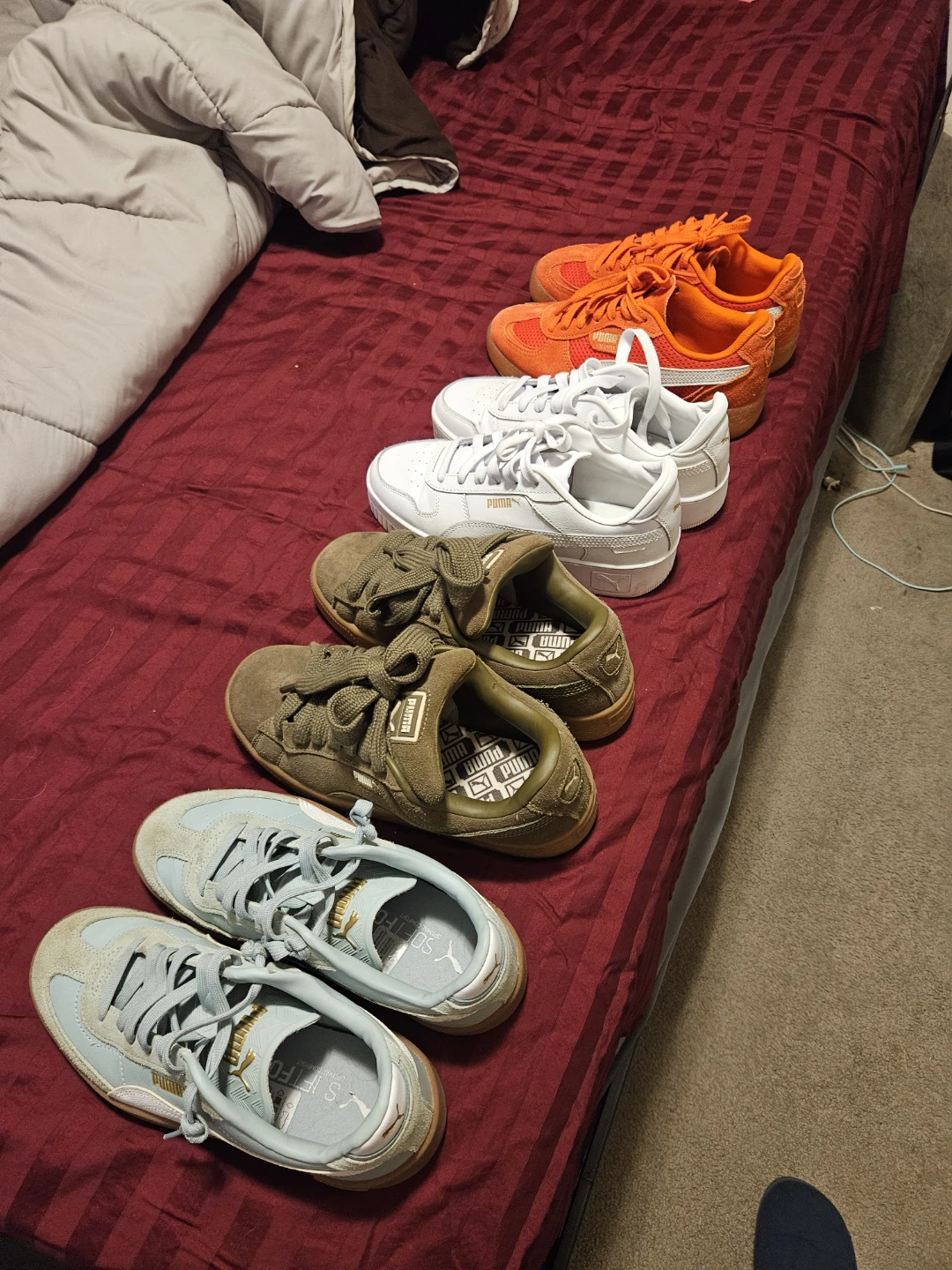 Set of 4 Puma Sneakers