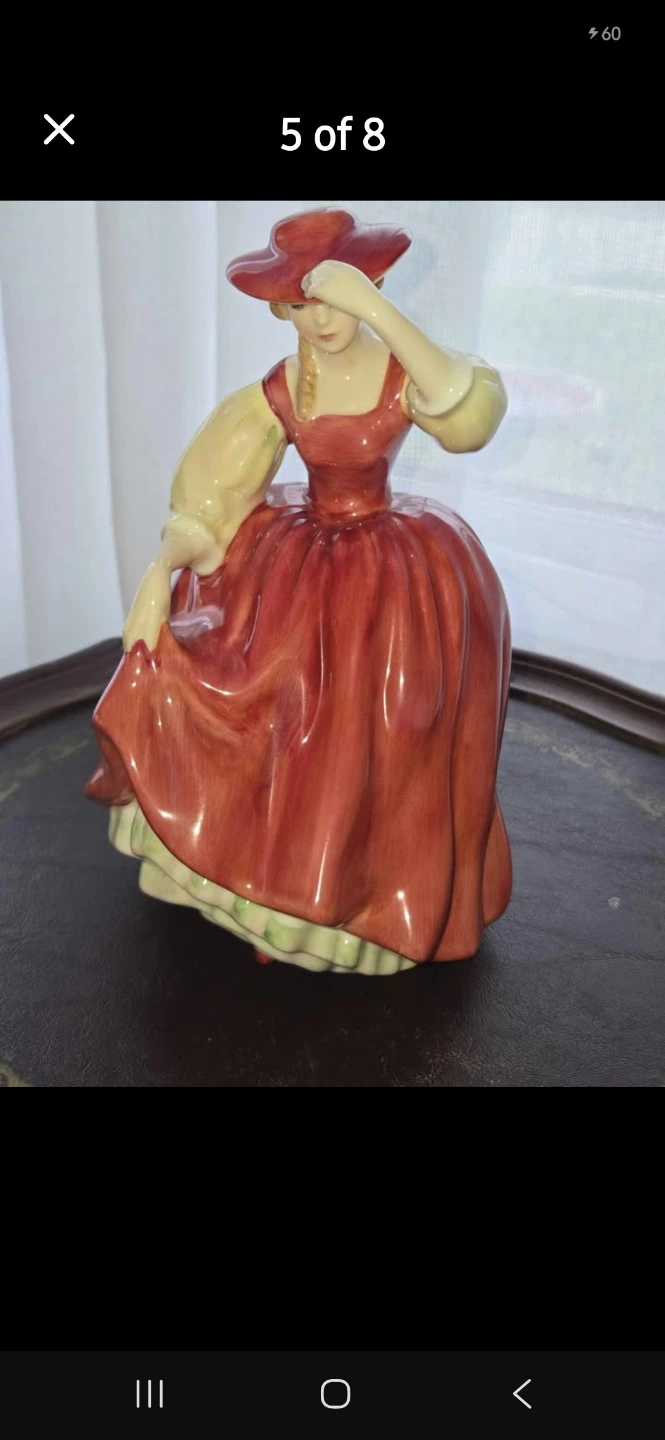 Estate Sale: Royal Doulton Figurines - Pretty Ladies Collection - photo 4