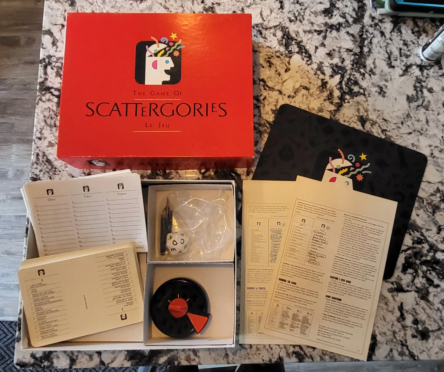 The Game of Scattergories Board Game - photo 2