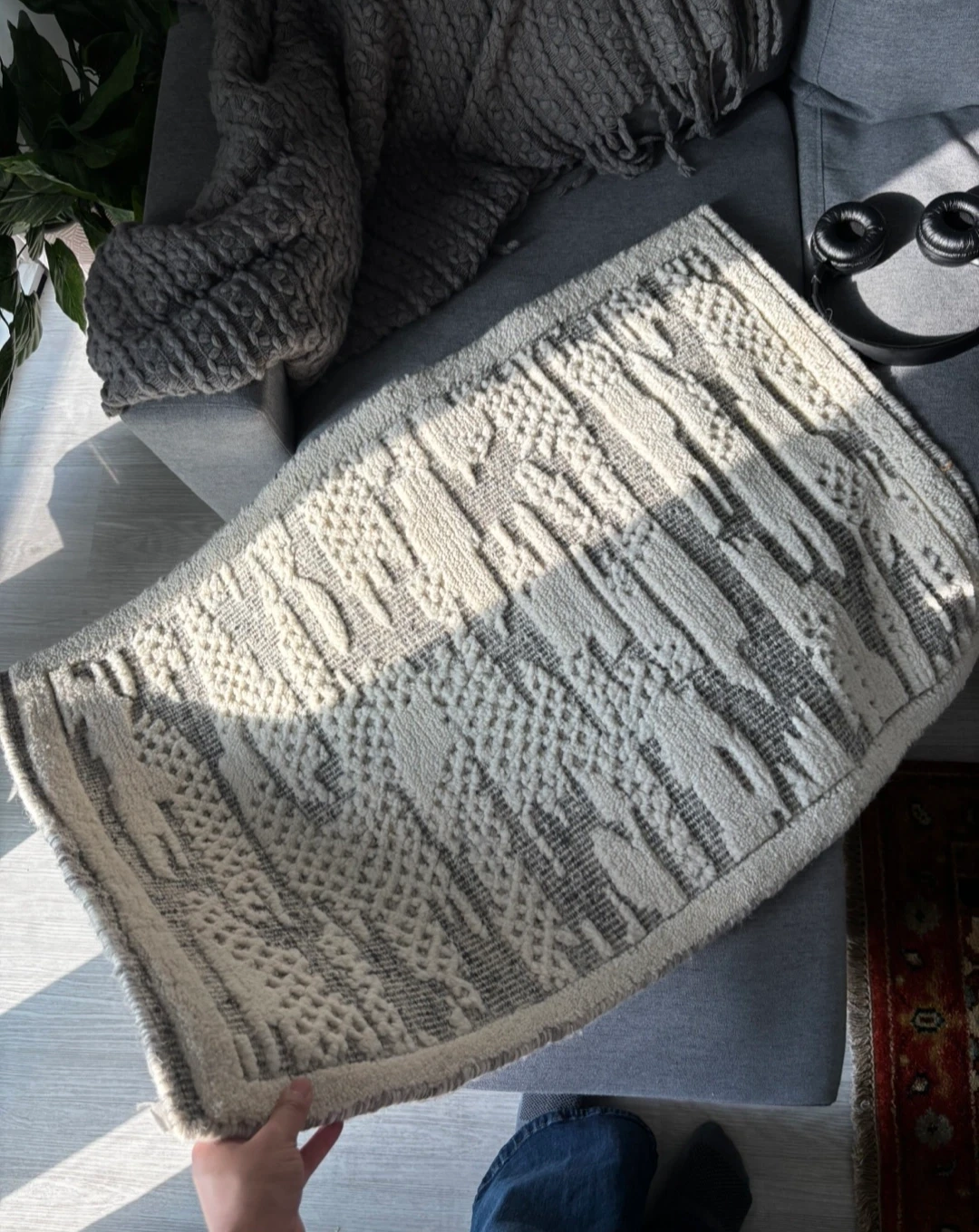 Surya designer wool rug - photo 3
