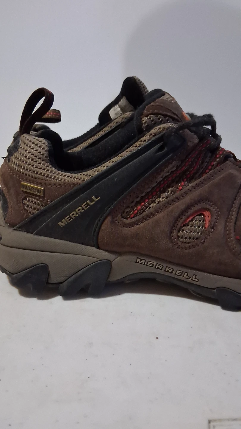 Merrell Waterproof Hiking Shoes size 9.5 - photo 4