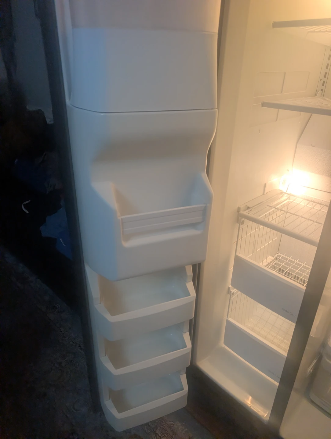 KitchenAid Refrigerator KSRG25 - photo 5