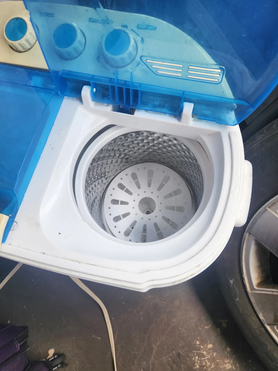Washer and dryer - photo 3