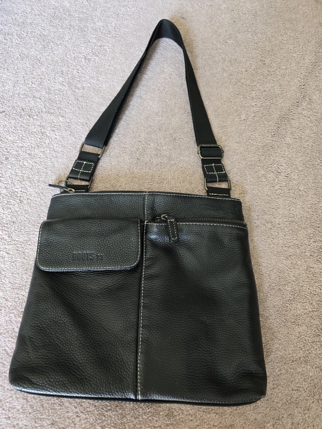Roots 73 Black Leather Crossbody Bag for M/F