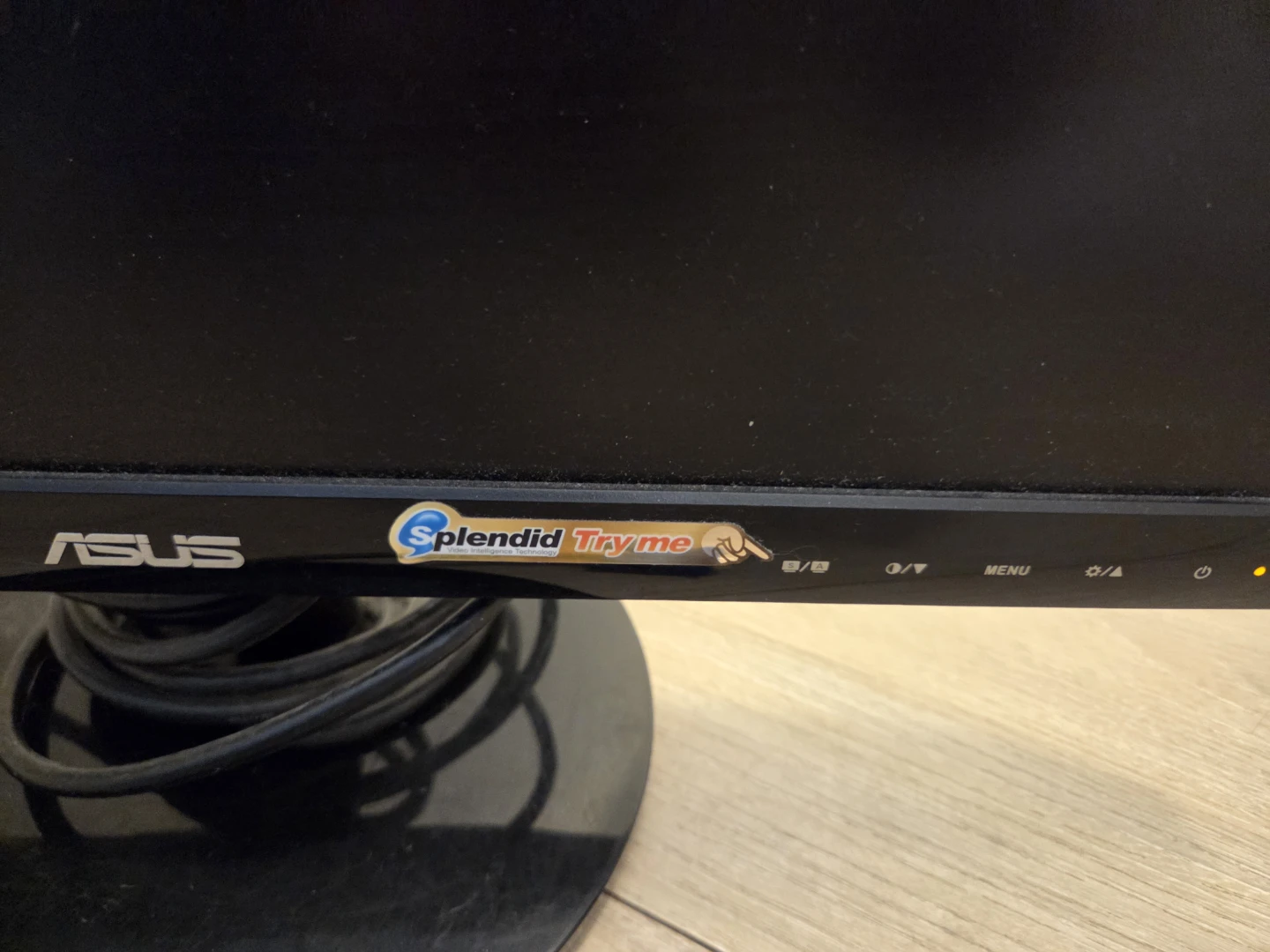 ASUS VS197 LCD Computer Monitor - photo 2