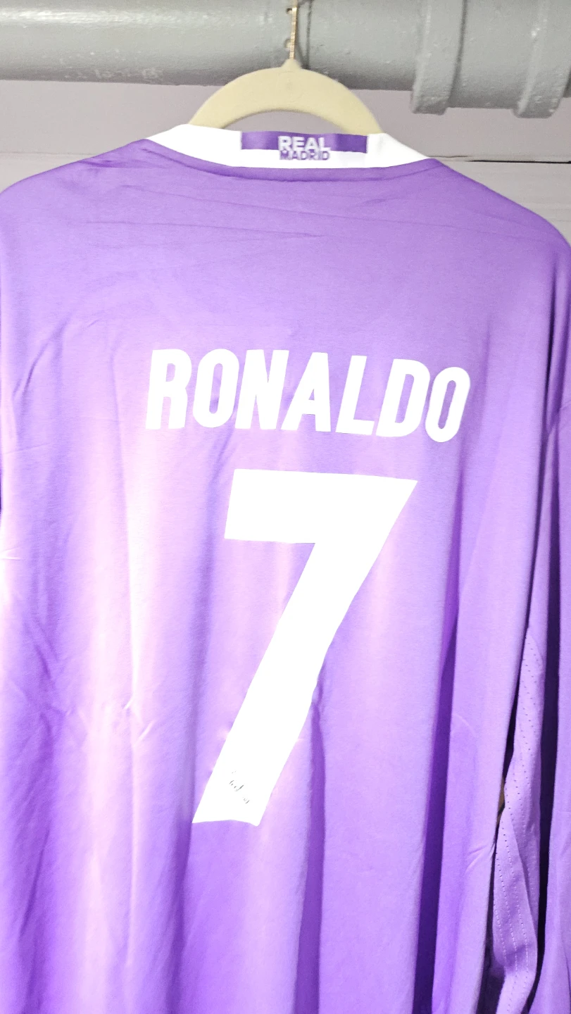 Adidas Real Madrid Ronaldo Jersey XL - photo 4