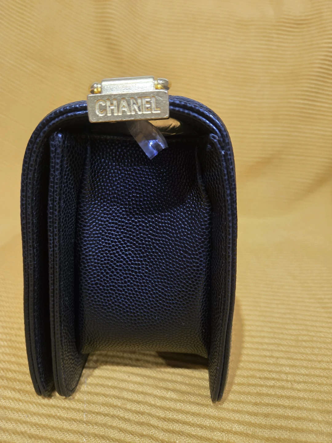 Chanel Boy Bag Black Caviar - photo 3