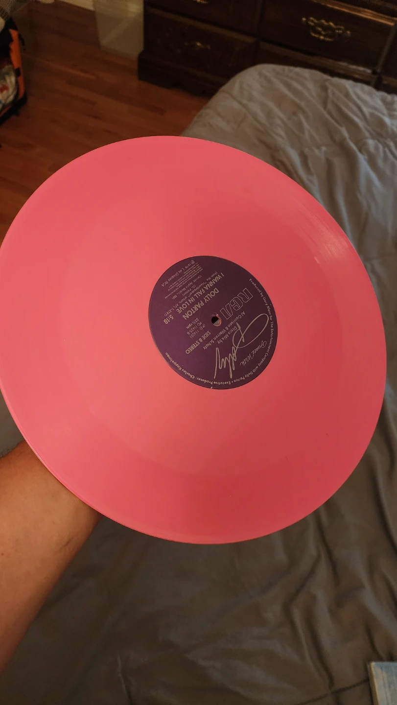Dolly Parton "Baby I'm\'m Burnin\'" 12-inch Pink Vinyl Record - photo 2
