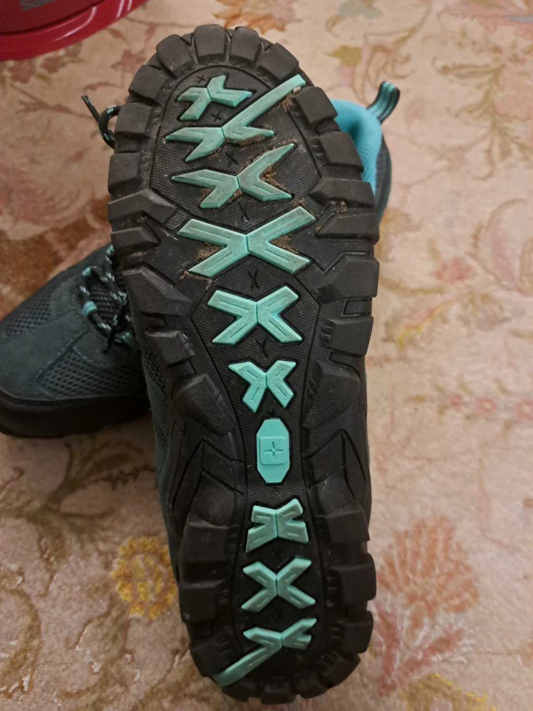 Mountain Warehouse hiking shoes - photo 4