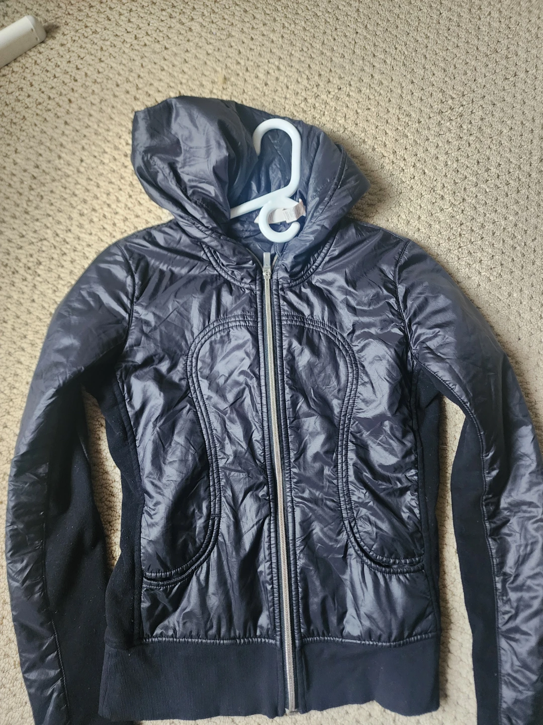 Lululemon size 4 fall jacket