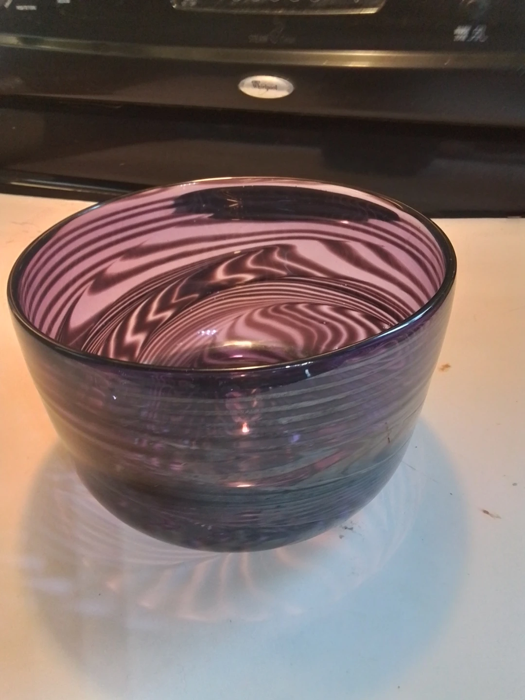 Signed Thorn Glass Studio 1998 Hand Blown Purple Spiral - photo 2