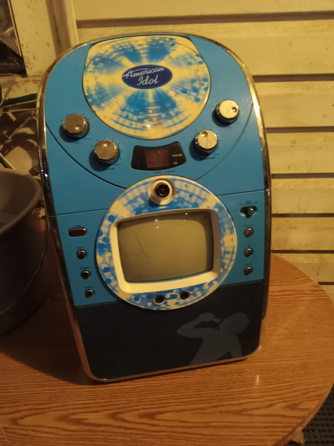 American Idol Portable TV and Karaoke Machine