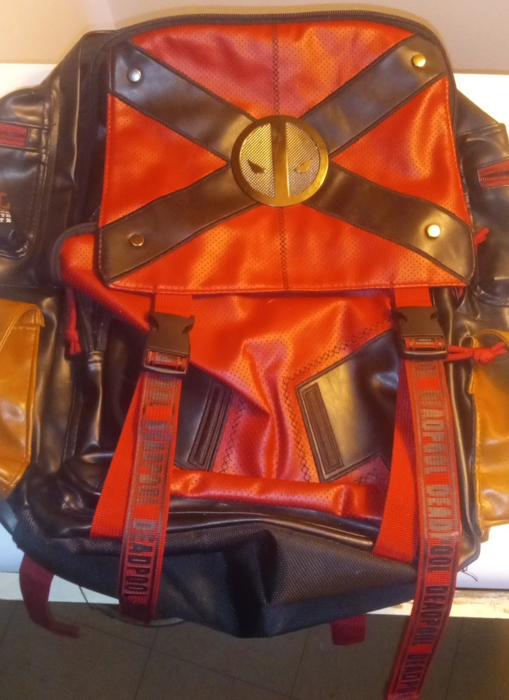 Bioworld Deadpool X-Men Backpack Genuine Leather