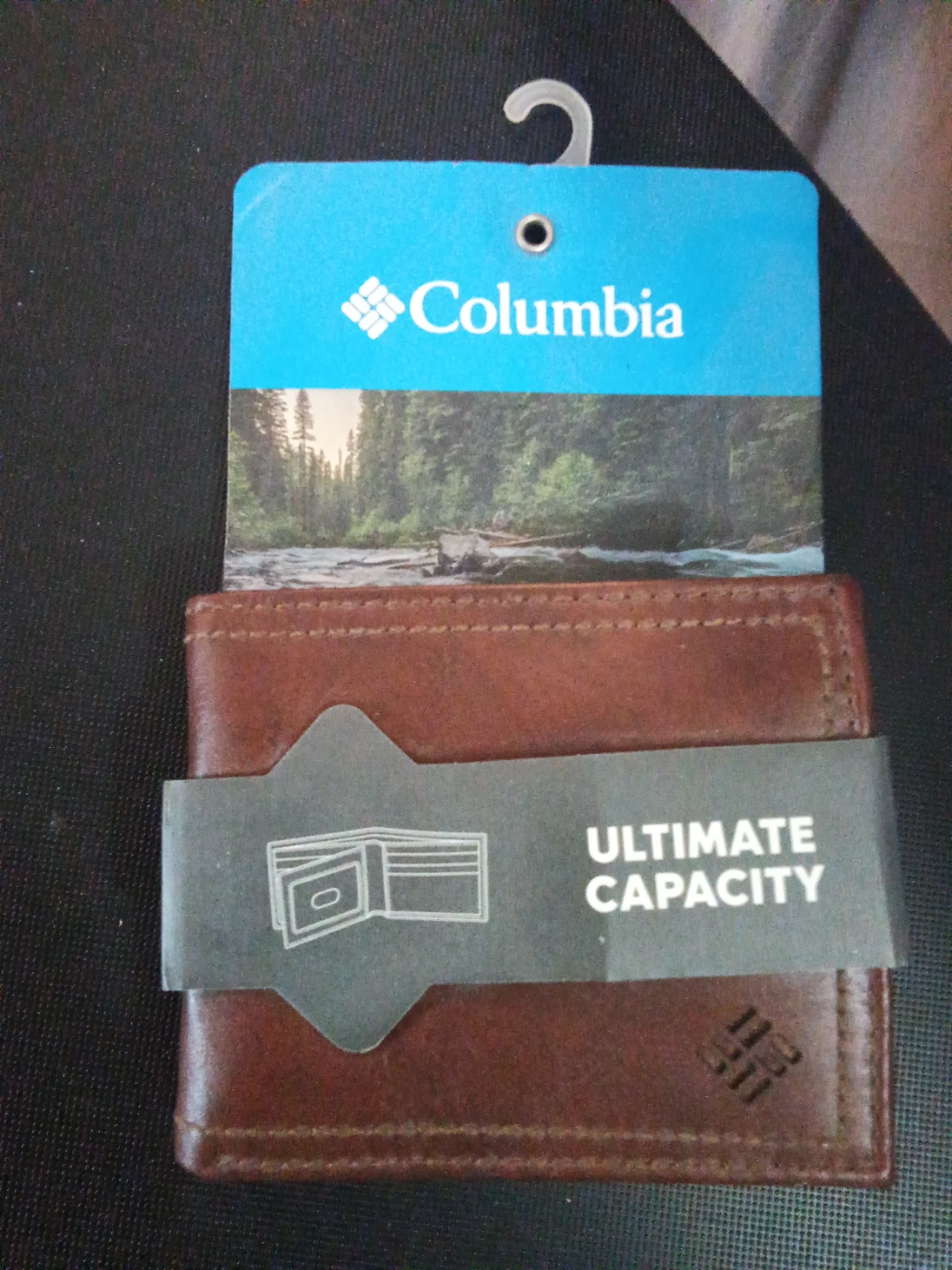 Columbia Extra Capacity Bifold Wallet - Brown. Brand new - photo 5