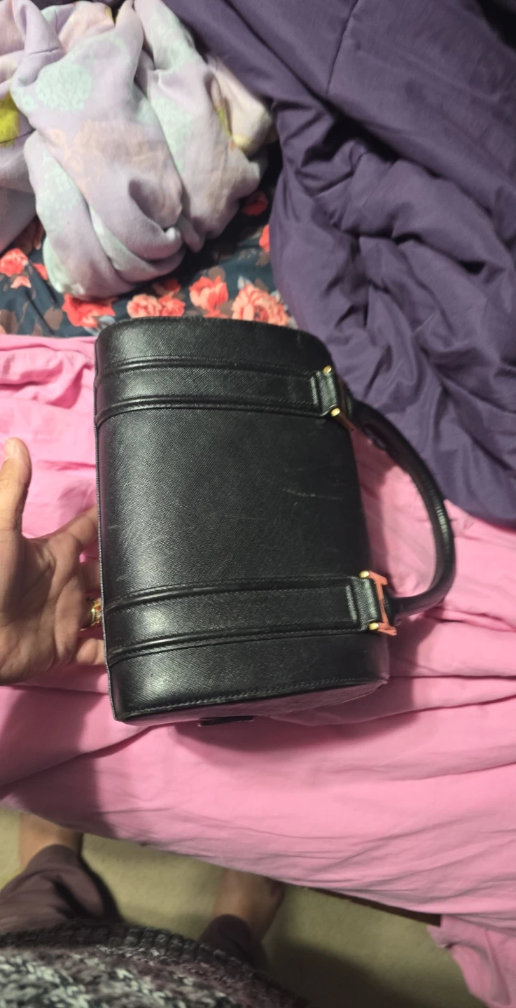 Black MCM barrel handbag - photo 5