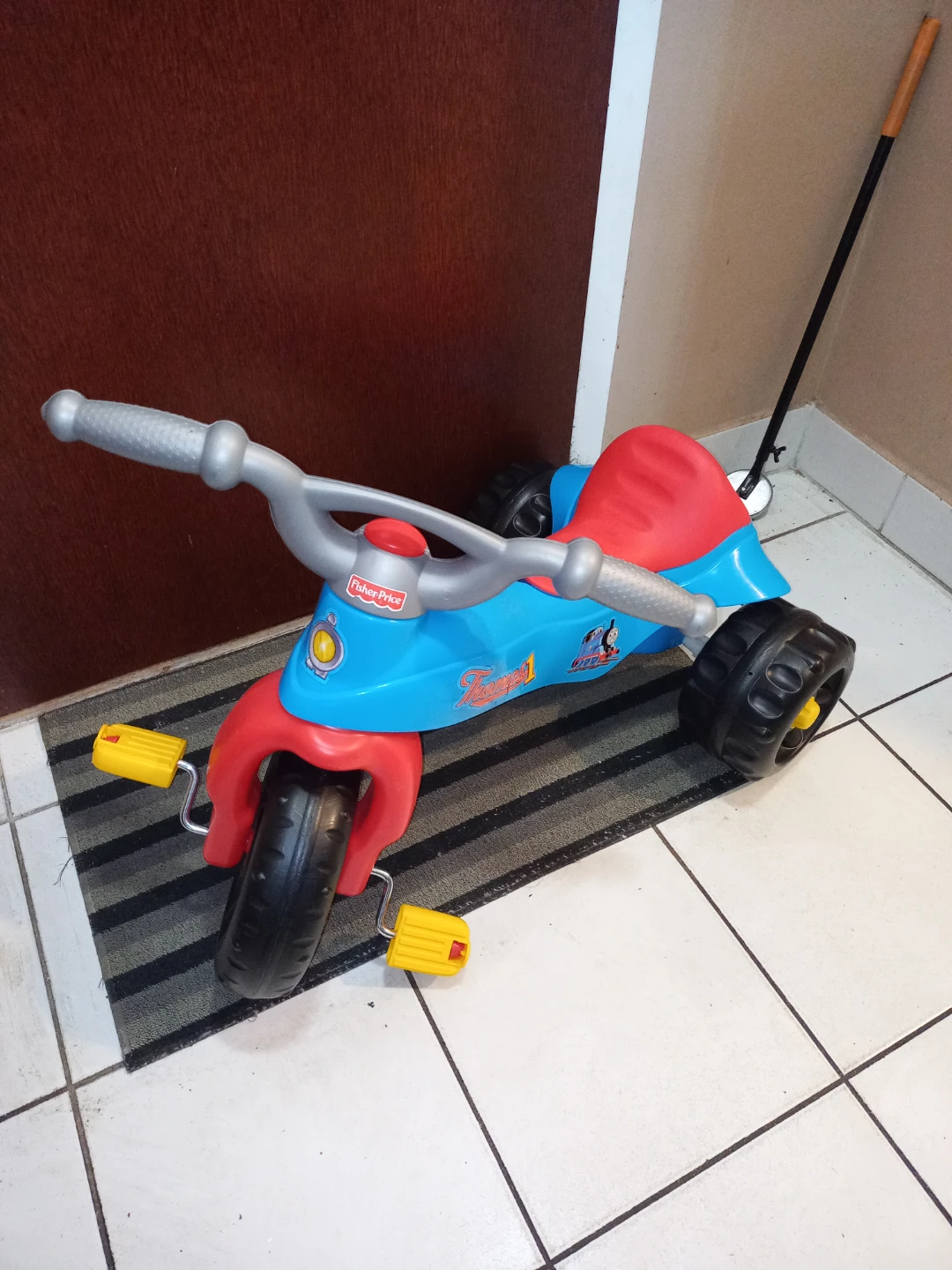 FISHER PRICE Tricycle - New! - photo 2